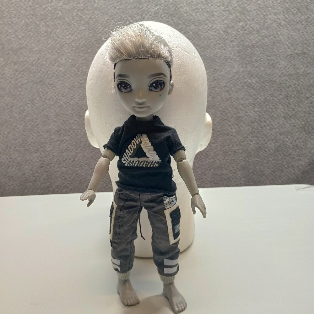 Shadow High Fashion Dressed Toy Doll Black Silver